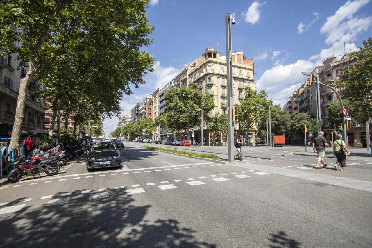32Par1009 - Big And Spacious Apartment Downtown Barcelona Exterior photo